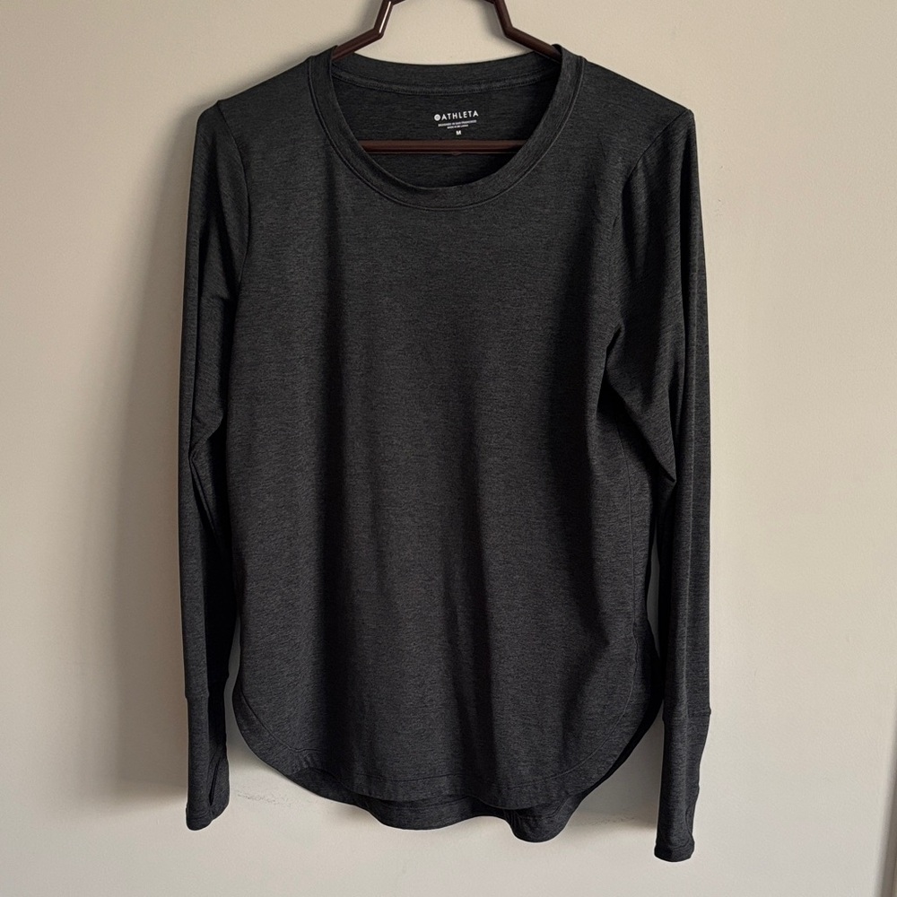 Athleta Women’s Dark Charcoal Long Sleeve Crew Shirt